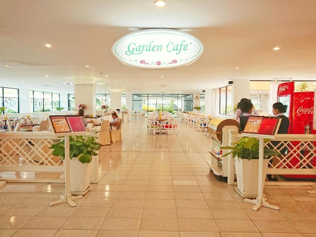 Ambassador City Jomtien Garden Wing สัตหีบ ภายนอก รูปภาพ