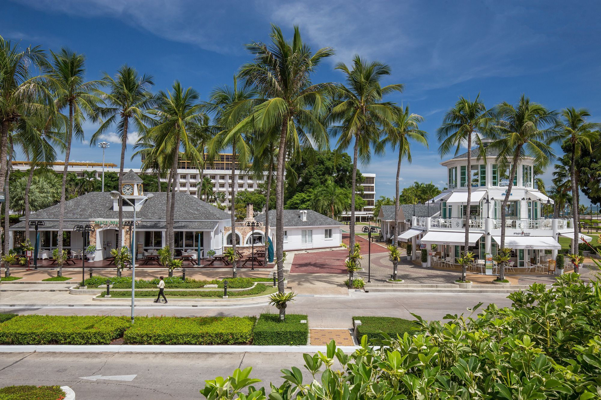 Ambassador City Jomtien Garden Wing สัตหีบ ภายนอก รูปภาพ